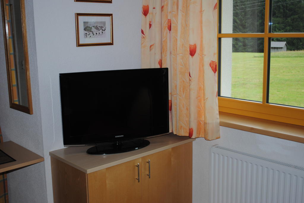 Apartamento Haus Untergand Sankt Anton am Arlberg Habitación foto