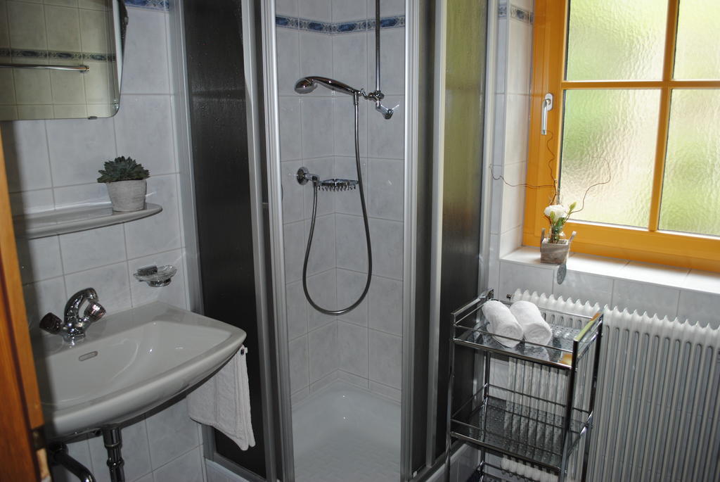 Apartamento Haus Untergand Sankt Anton am Arlberg Habitación foto
